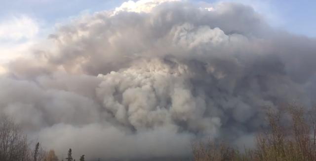 Vanredna situacija: Apokaliptièni požar van kontrole VIDEO