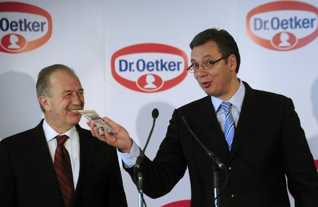Vucic cuts ribbon on Dr. Oetker's first Serbia plant