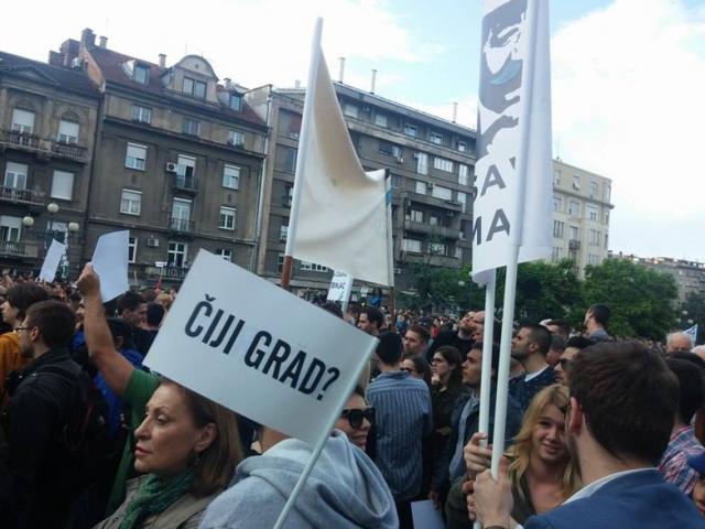 BG: Održan protest inicijative "Ne davimo Beograd" / VIDEO