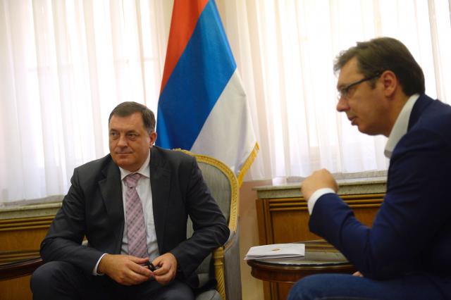 Vučić Dodiku: Bolja budućnost RS i prijateljski sa BiH