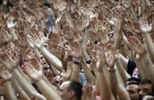 Tuèa kod Pionira, "Delije" napale "Grobare"