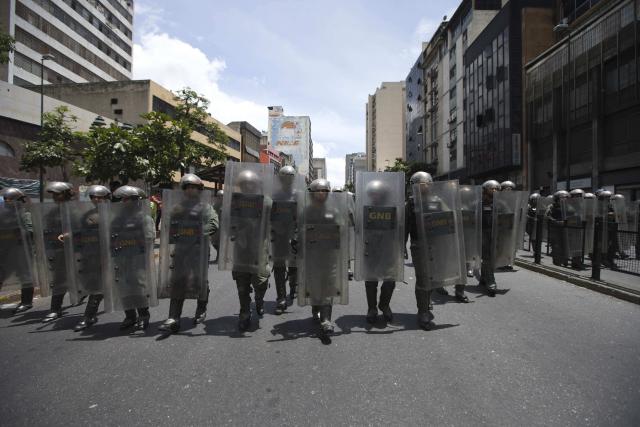 Protest u Venecueli, intervenisala policija i garda