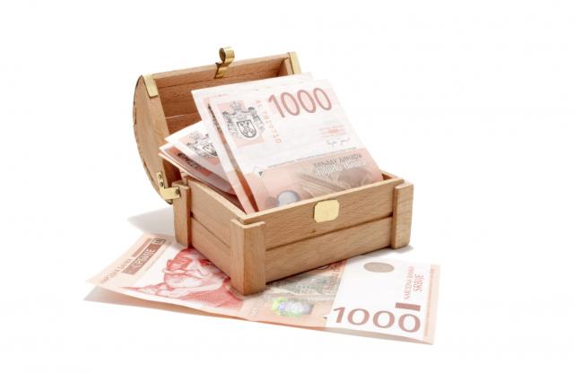 Plate ispod 400 EUR, prošli bonusi i duple isplate