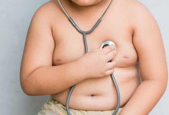Izaziva razne bolesti: Zdravstveni problem kod dece koji raste alarmantnom brzinom
