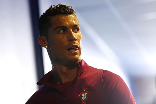 Ronaldo oteo mikrofon novinaru i bacio ga u jezero