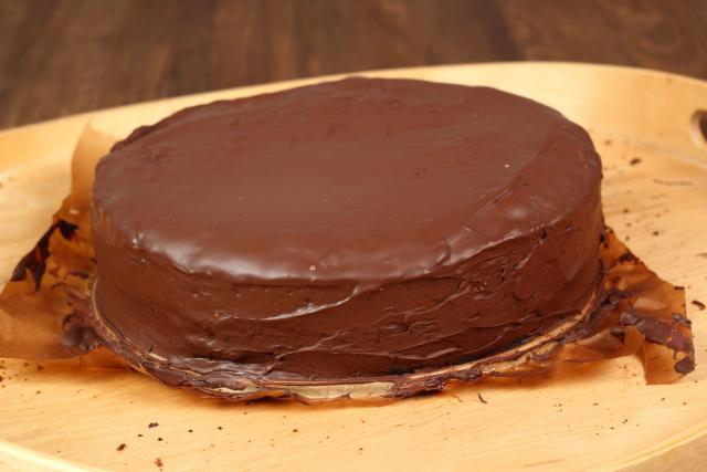 Najbrži slatkiš ikada: Najjednostavniji čokoladni kolač koji se pravi za samo 5 minuta