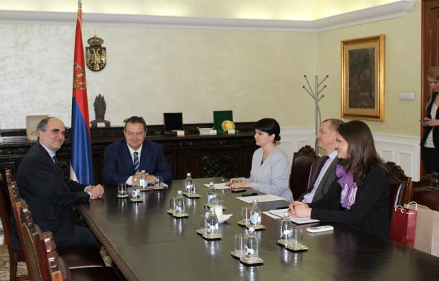 Serbian officials receive Greek ambassador's farewell visits
