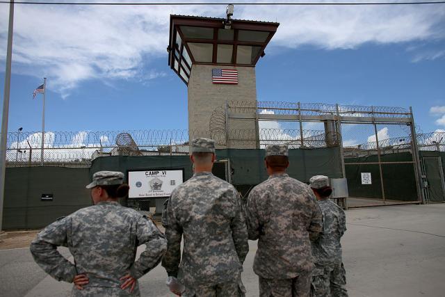 Who are Guantanamo inmates that U.S. transferred to Serbia?