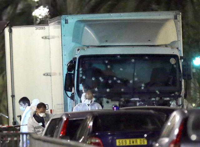 Massacre in France: At least 84 killed/VIDEO