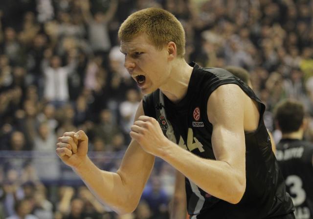 Bertans: Hvala Partizanu, "grobarima", Vujoševiæu!