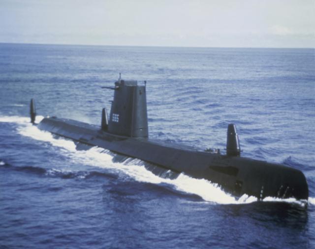 Britanska nuklearna podmornica se sudarila s brodom / FOTO