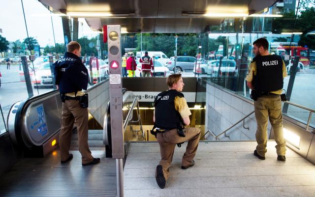 Napad u Minhenu: 10 mrtvih, napadaè se ubio