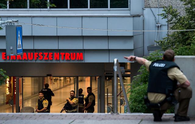 Policija: Oèigledna veza napada u Minhenu i Brejvika