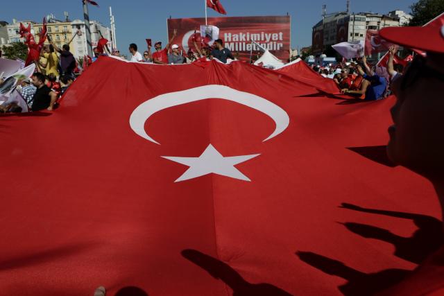 Turska raspušta i elitnu predsedničku gardu