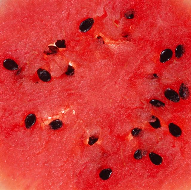 Ne bacajte semenke lubenice: Niste ni svesni kakvo dejstvo imaju na organizam