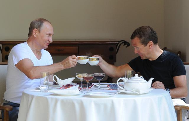 Putin farmerima: Brusnicu u jogurt, ne u votku