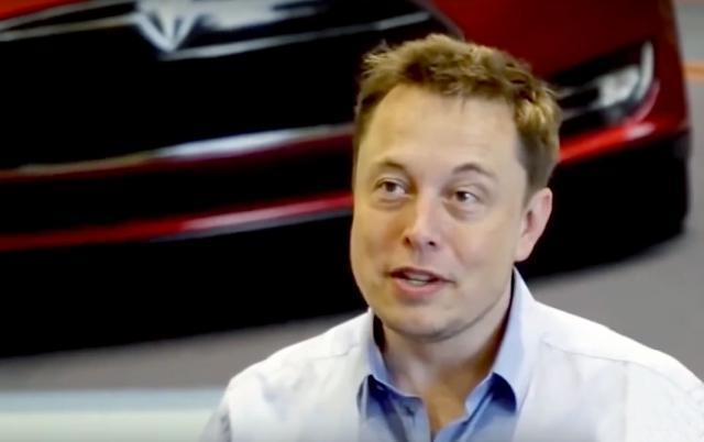 Mask: Tesla æe proizvoditi elektrièni minibus