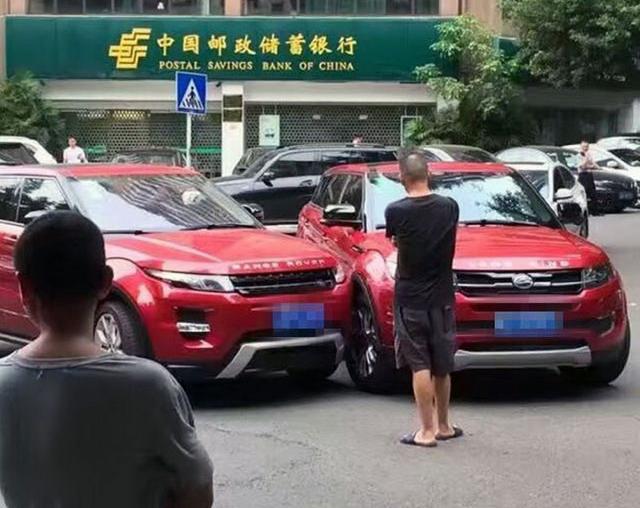 Ironija sudbine: Evoque se sudario sa svojim klonom