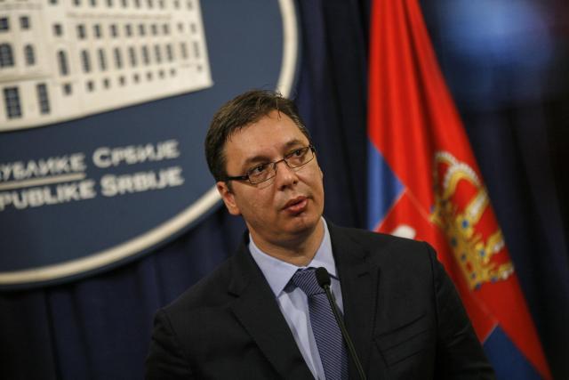 Vučić: Samo probajte da ne isplatite penzije...