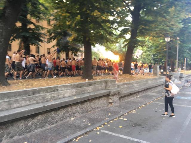 Navijaèki korteo 'delija' do stadiona (FOTO/VIDEO)