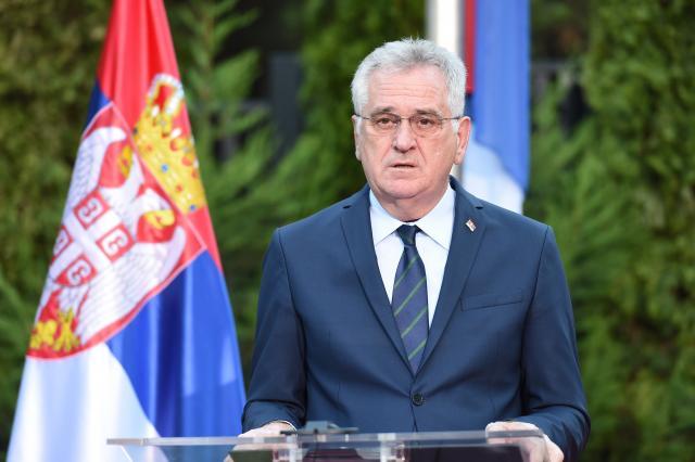 President comments on idea to raise monument to Milosevic
