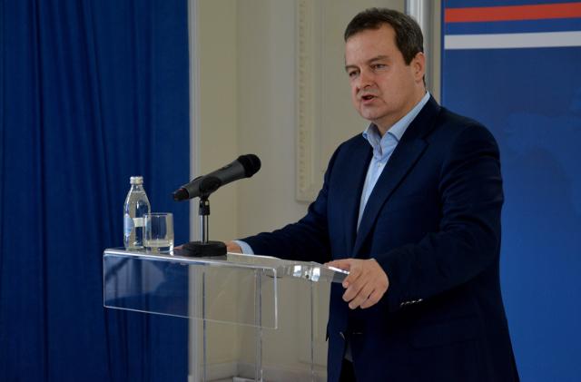 FM speaks about Kosovo in Constitution, Milosevic, Croatia