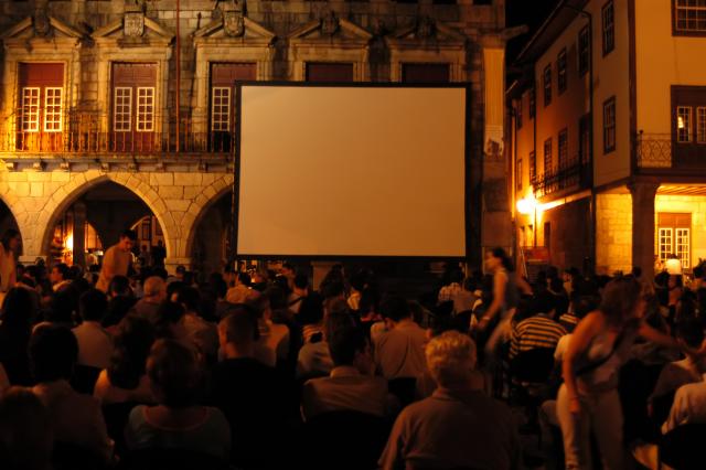Bioskop pod otvorenim nebom i Festival uličnih svirača