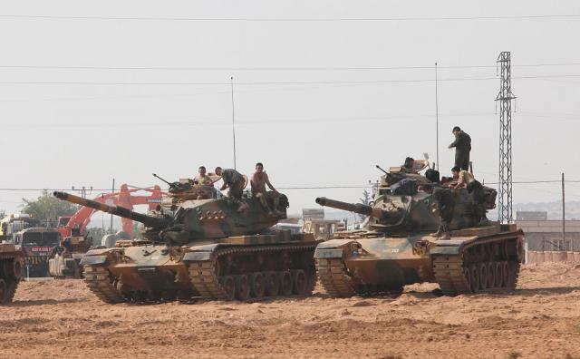 Još turskih tenkova u Siriji,pobunjenici 