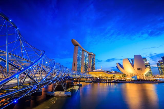 Samovozeæi taksiji poèeli da voze po Singapuru