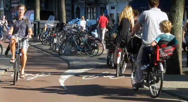 Kako su se Holanđani izborili za bicikle na ulicama?