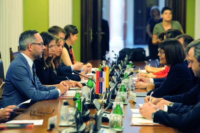 Speaker: Serbia remains committed to full EU membership