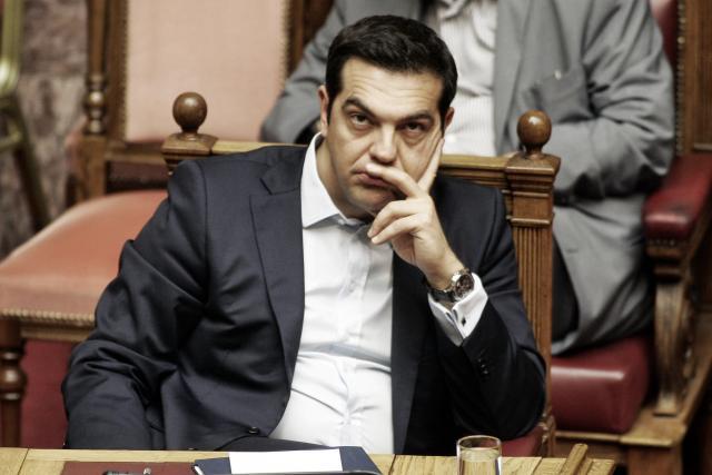Grci stežu kaiš još jaèe, èeka se potez kreditora