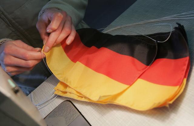 Nemci slave migrante, obaraju nezaposlenost