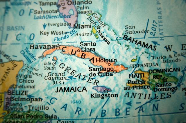 "Metju" protutnjao preko Haitija, sledeæi Bahami