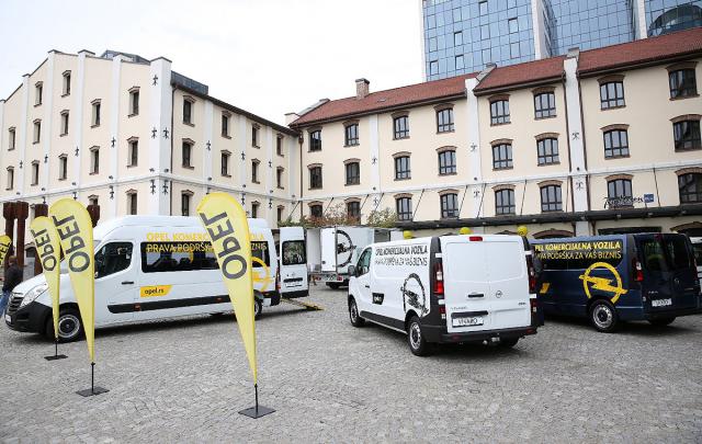 Opel predstavio ponudu svojih komercijalnih vozila FOTO