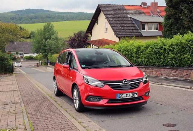 Prva vožnja: Opel Zafira (redizajn)