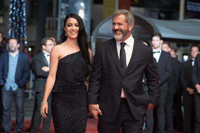 Mel Gibson o dolasku devetog deteta na svet: "Prestar sam da bih bio nervozan"