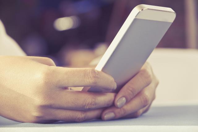 Prvi put: Internet više preko mobilnih nego preko računara