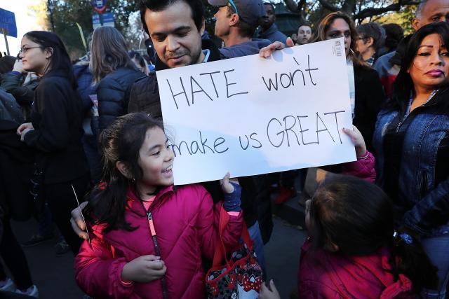 Njujork protiv Trampa:Mržnja nas neæe uèiniti velikim FOTO