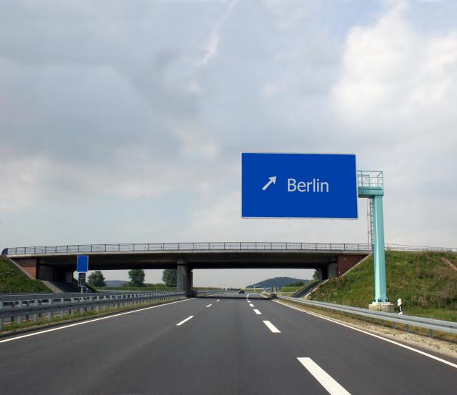 Nemaèka pred odlukom veka: Šta sa 13.000 km?