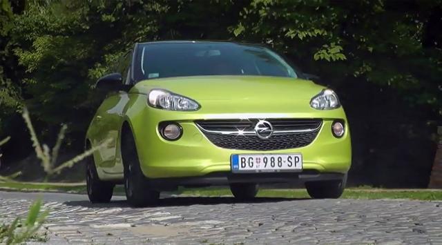 Poznati testiraju: Opel Adam u ženskim rukama