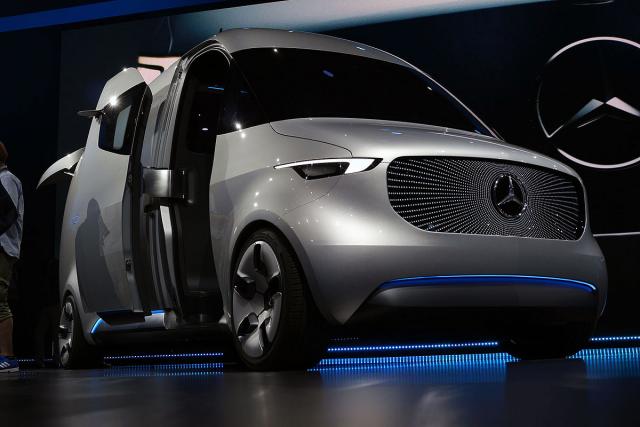 Mercedesova vizija budućnosti kombija