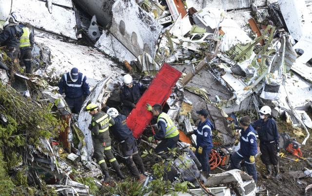 U Brazil stigli avioni sa telima poginulih fudbalera