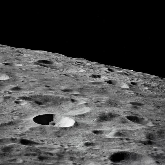 ESA želi da gradi bazu na Mesecu
