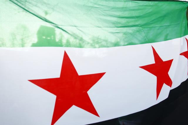 Slavlje na ulicama Alepa: "Za Asada i vojsku!" / VIDEO