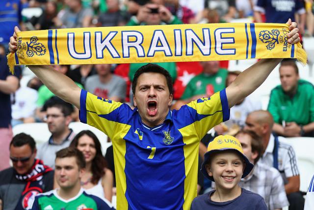 Ukrajina kažnjena zbog paljenja srpske zastave