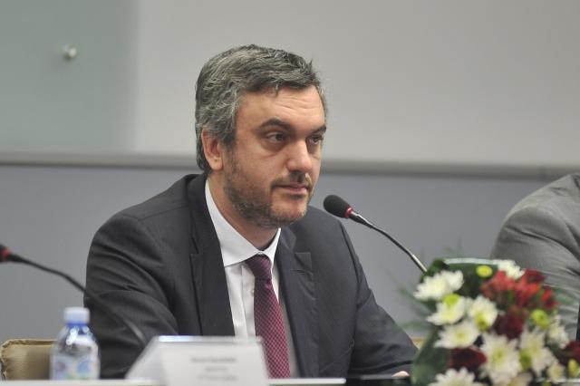 "Èlanarinu u Komori neæe plaæati 75 odsto firmi"