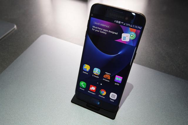 Na Samsung Galaxy S7 i S7 Edge napokon stiže Nougat ukus