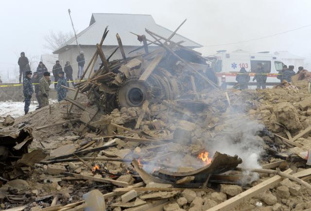 Turski avion pao u naselje, 37 žrtava, 32 srušene zgrade