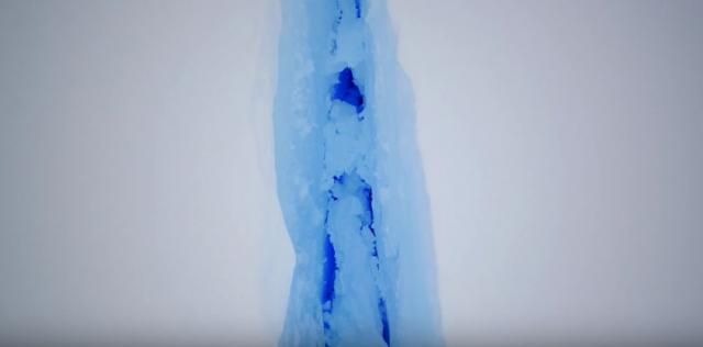 Velika pukotina u leda primorala naučnike da evakuišu stanicu